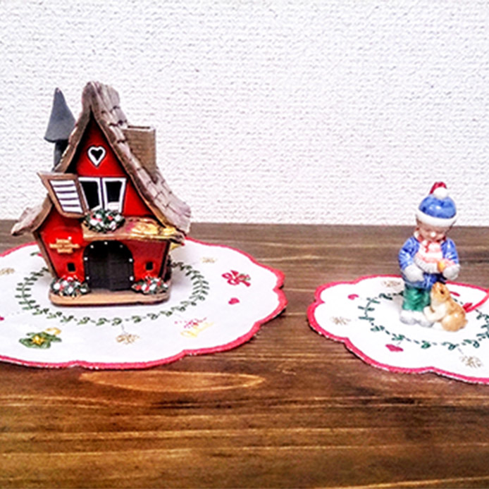 クリスマスドイリー